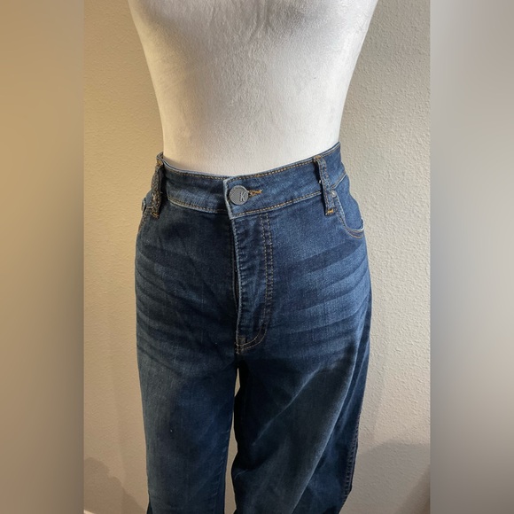 Kut from the Kloth Dark Blue High Rise Straight Cut Jeans - Picture 4 of 13